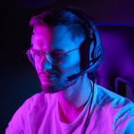 URage gamingový headset SoundZ 200 V2